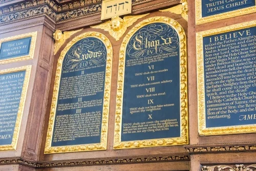 Grinling Gibbons' reredos