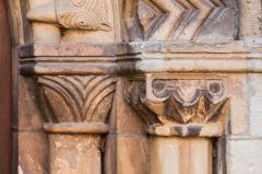 Oxford, St Ebbe's Church, The south capitals