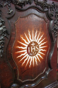 Ivory inlay on the pulpit