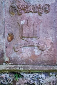 Donald MacLeod, 3rd MacLeod of Talisker memorial, 1732