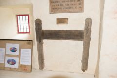 Edith Nesbit's original grave marker