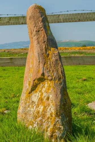 The tapering northern stone