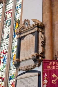 Sir Thomas Browne monument