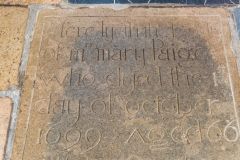 Mary Paige grave slab, 1699