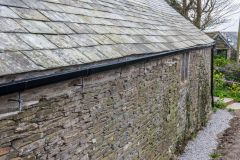 The north chapel wall