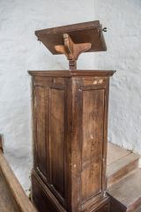 The 18th-century pulpit
