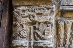 Intertwined serpents, south doorway capital