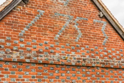 1753 date in vitrified brick