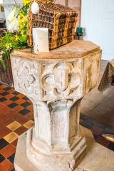 The octagonal Perpendicular font