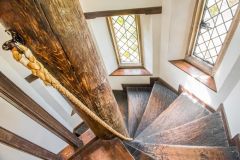 Spiral stairs to the first floor
