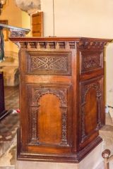 The 17th-century pulpit