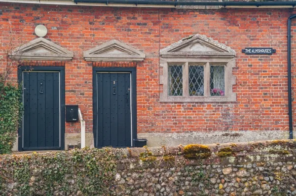 The early 17th century almshouses