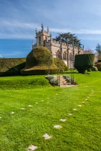 The Queen's Walk from the castle to the church