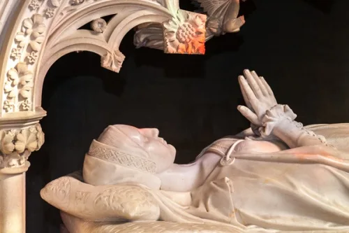 Queen Katherine Parr memorial