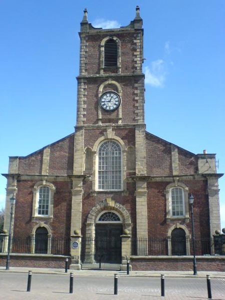 Holy Trinity Church, Sunderland (c) Superbfc