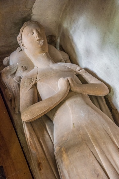 14th-century effigy of an unknown woman
