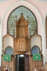 Teigh, Holy Trinity Church, The unusual three-tiered pulpit