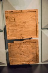 Wooden writing tablet