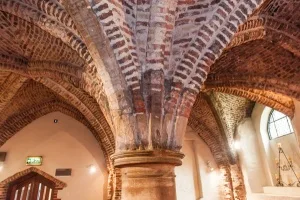 Brick vaulting, Becket's Chapel