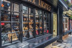 The medieval shop window (note the wide ledge)