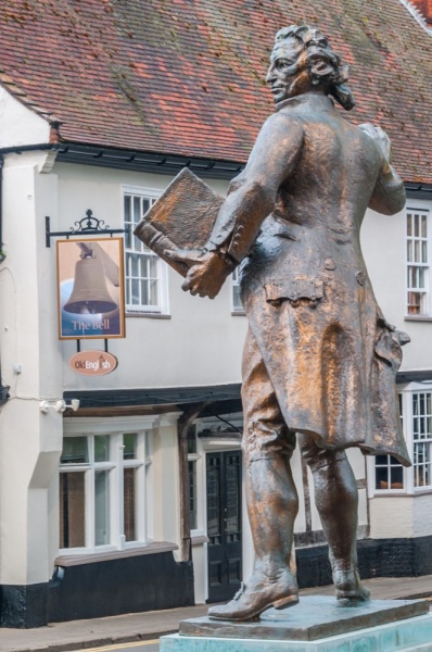 Thomas Paine statue on King Street