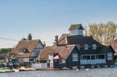 The boathouse on The Meare