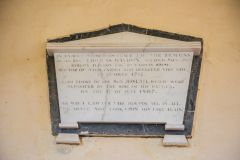 Memorial to Rev Thomas Heydon, d. 1751