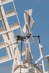 The fantail mechanism