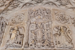 Greenway Chapel doorway carvings