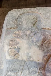 A closer view of the priest's effigy