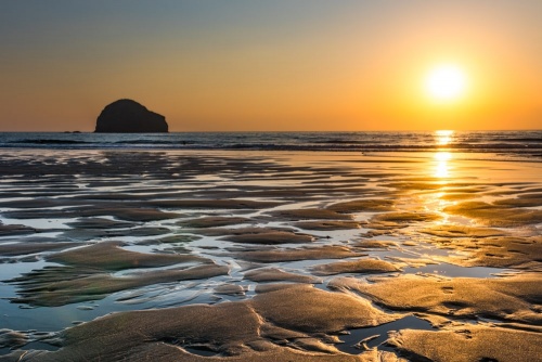 Gull Rock and the setting sun