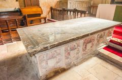14th-century Camoys table tomb