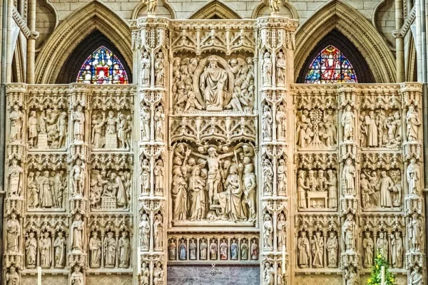 The superb reredos by Nathaniel Hitch