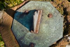 The sundial gnomon and inscription