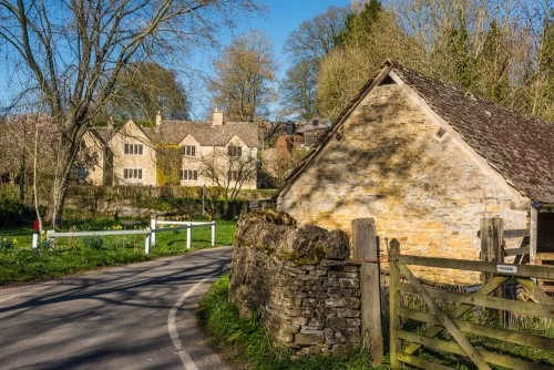 Entering Upper Slaughter