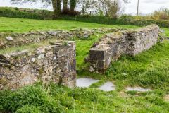 Entrance in the south wall