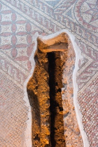 Exposed area of hypocaust
