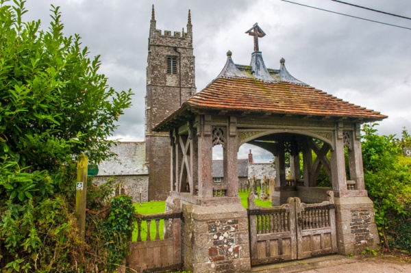 Warkleigh church and lych gate