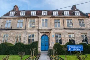 Warminster School
