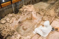 The Frigidarium (cold bath)