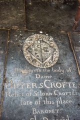 Dame Bryers Croftes grave slab, 1669