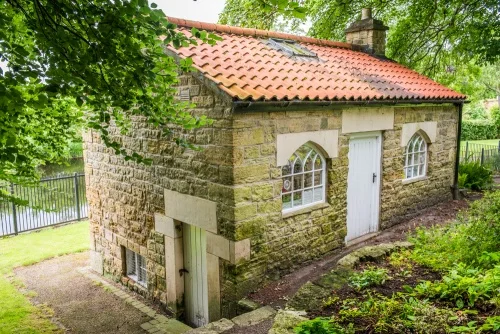 The Georgian Bath House, Jubilee Gardens