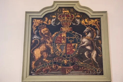 George III royal coat of arms, St James' Church