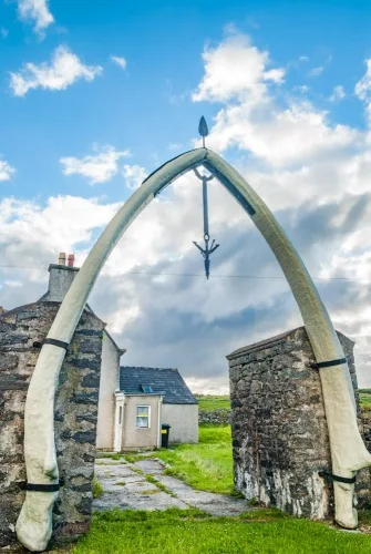 Another view through the arch