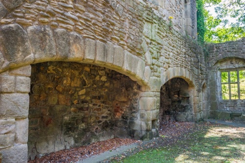 Huge fireplaces in the abbot's kitchen