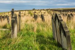 Seafarers' graves in the churchyard
