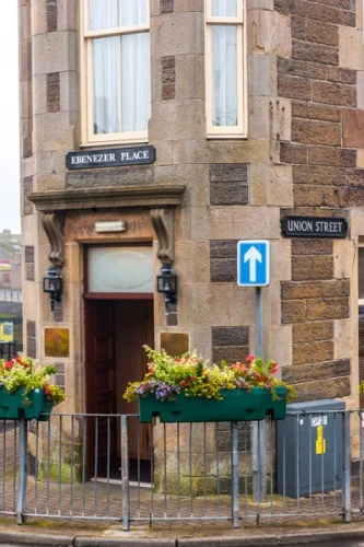 The world's shortest street - Ebenezer Place