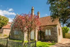 Period cottage on Friars Road