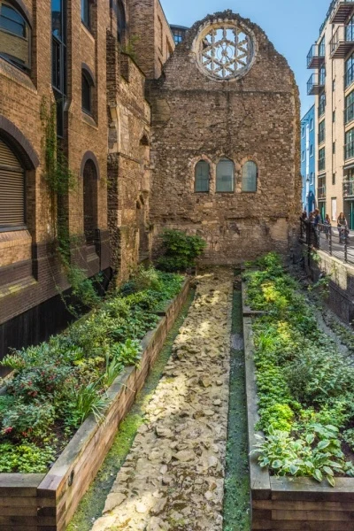 The great hall foundations