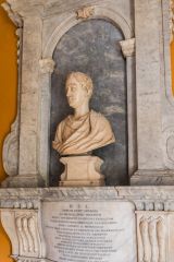 Topham Foote memorial (d 1712) by Scheemakers